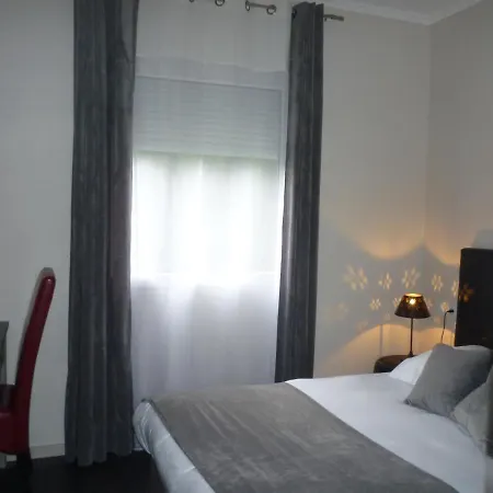 Belle Hotel